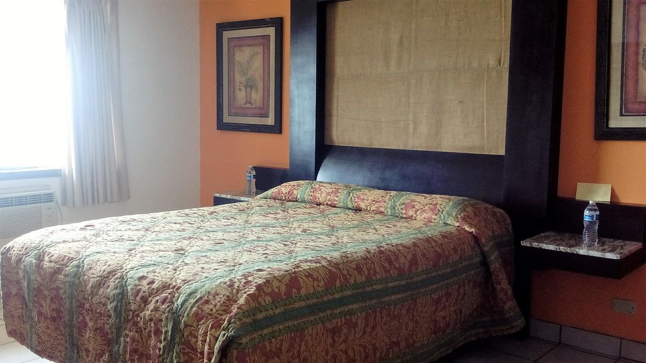 Hotel Calafia Rosarito Exteriör bild