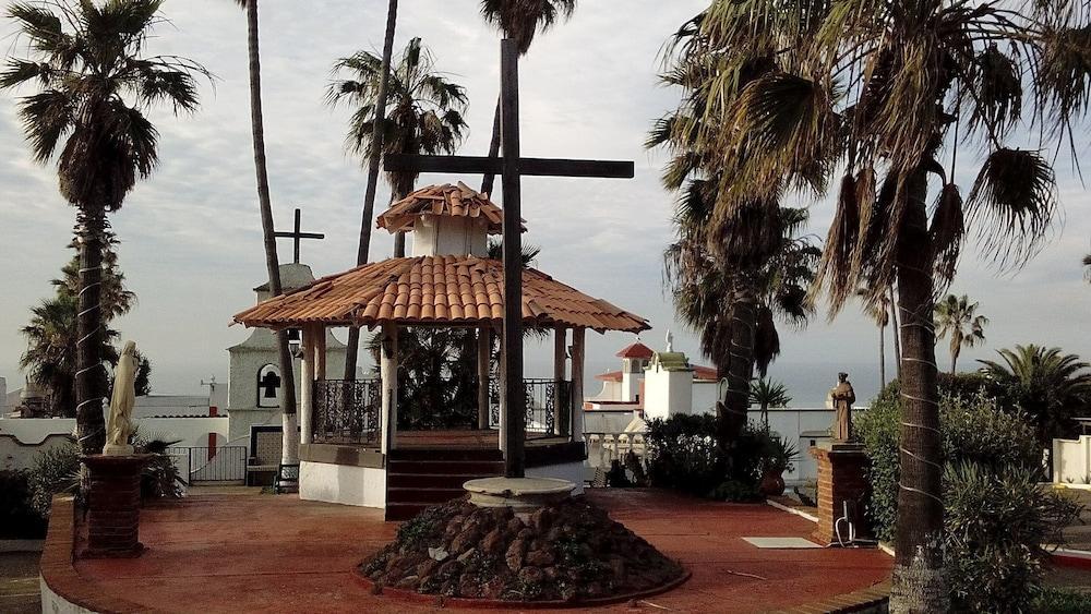 Hotel Calafia Rosarito Exteriör bild